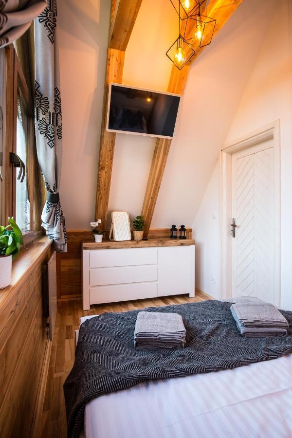 Domek & Apartament Na Ogrodzie Сухе Экстерьер фото